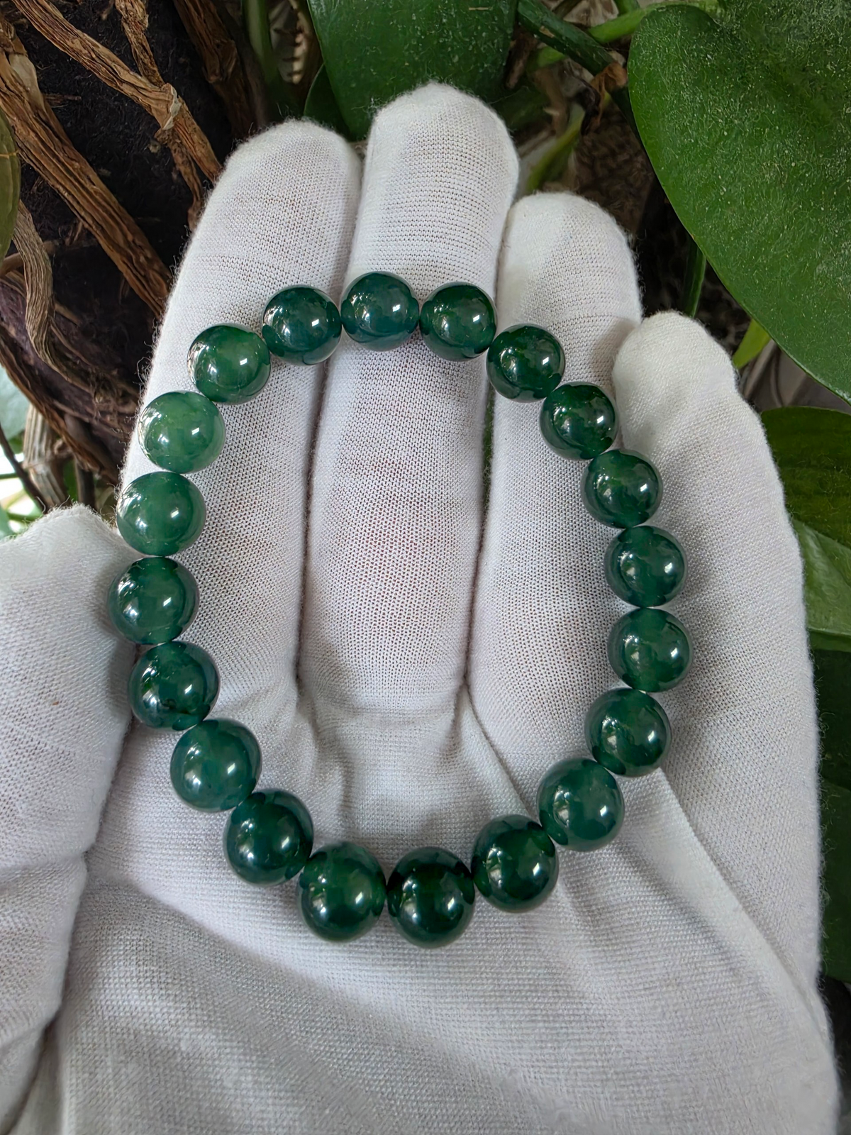 Certified Japanese Intense Deep Green Burmese A-Jade Beaded Bracelet (MADE IN JAPAN) (9.80 mm Each x 20 beads) 05069