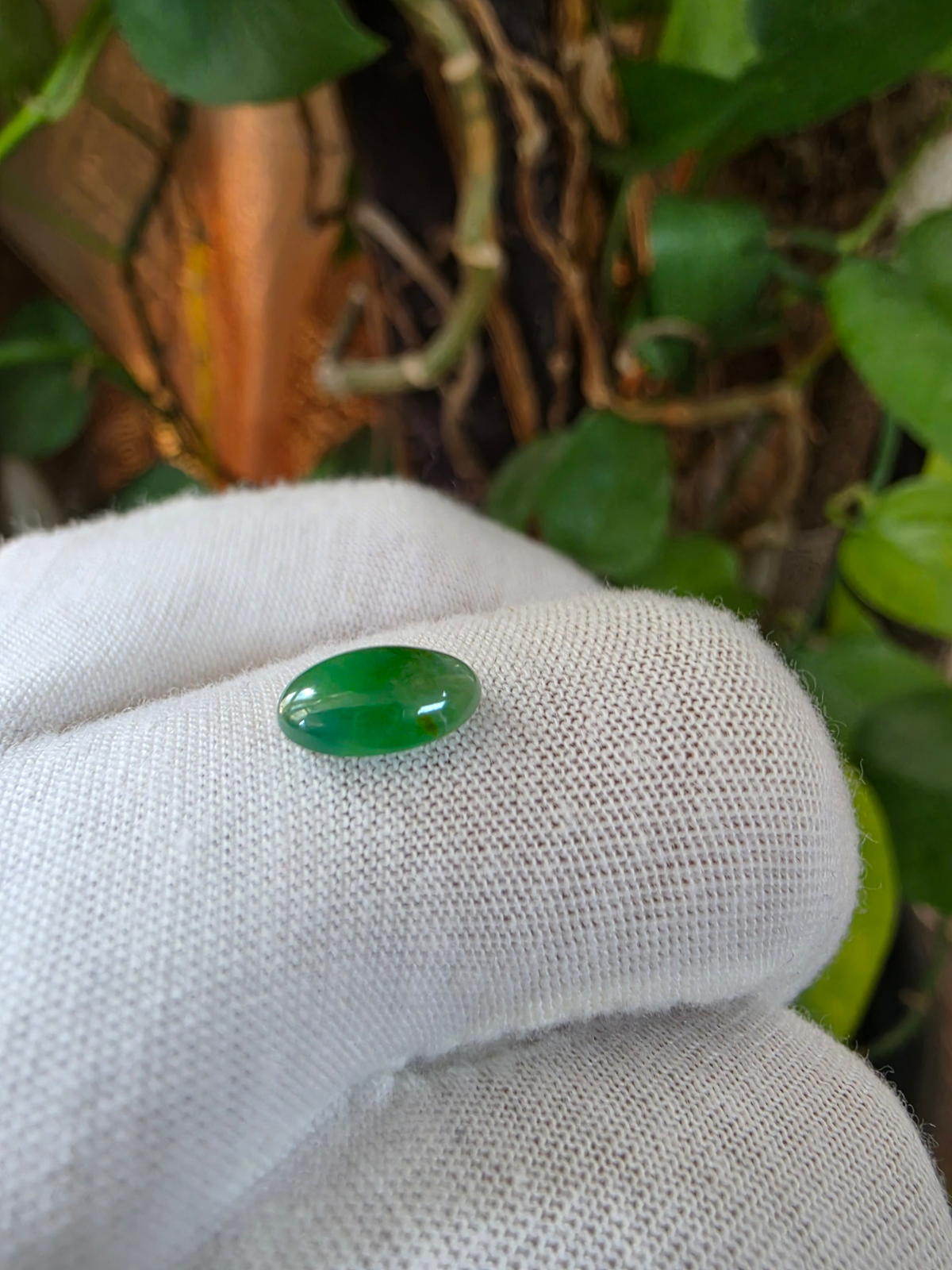 Certified MADE IN JAPAN 1.775 cts. Icy Jungle Green Burmese A-Jadeite Oval Cabochon Loose Stone LS94