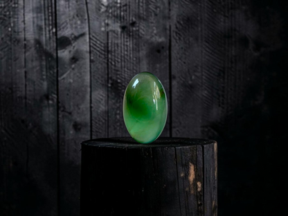 Certified MADE IN JAPAN 1.775 cts. Icy Jungle Green Burmese A-Jadeite Oval Cabochon Loose Stone LS94