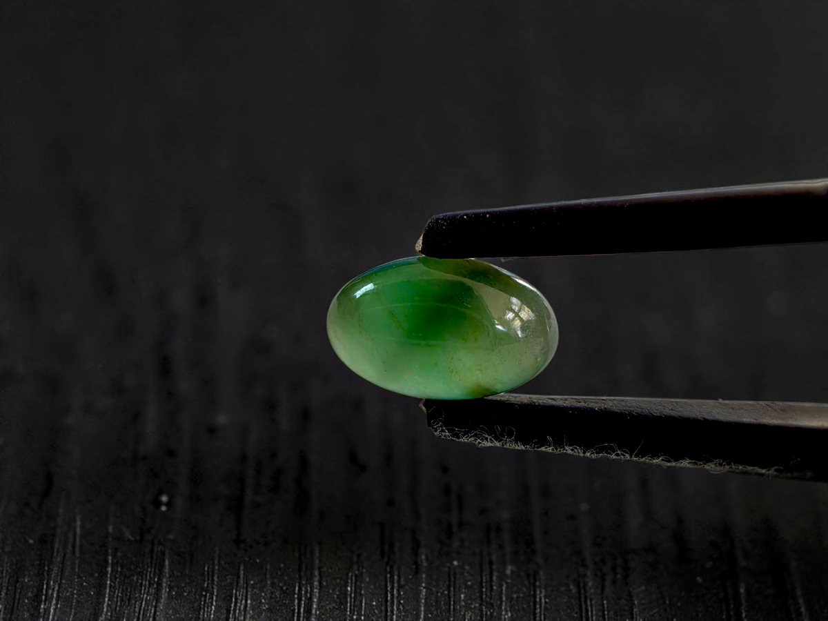 Certified MADE IN JAPAN 1.775 cts. Icy Jungle Green Burmese A-Jadeite Oval Cabochon Loose Stone LS94