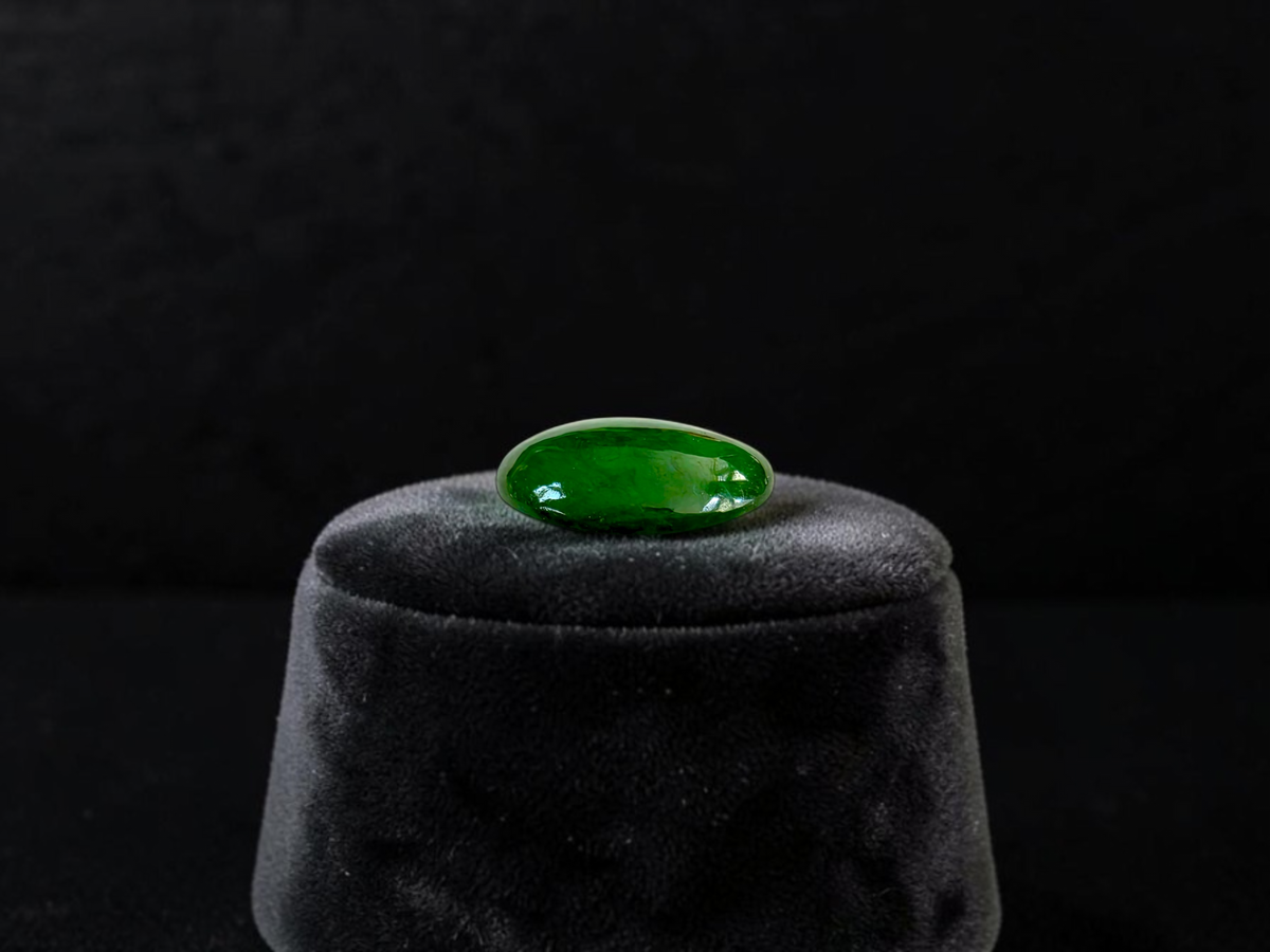 Certified MADE IN JAPAN 0.895 cts. Intense Apple Green Burmese A-Jadeite Oval Cabochon Loose Stone LS95