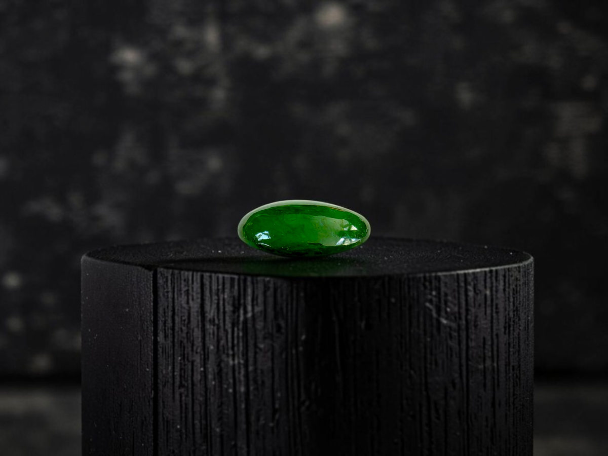 Certified MADE IN JAPAN 0.895 cts. Intense Apple Green Burmese A-Jadeite Oval Cabochon Loose Stone LS95