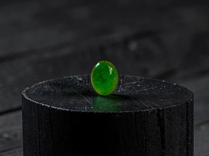 Certified MADE IN JAPAN 0.895 cts. Intense Apple Green Burmese A-Jadeite Oval Cabochon Loose Stone LS95