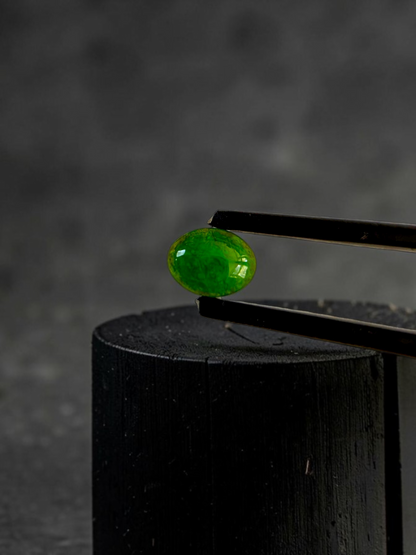 Certified MADE IN JAPAN 0.895 cts. Intense Apple Green Burmese A-Jadeite Oval Cabochon Loose Stone LS95
