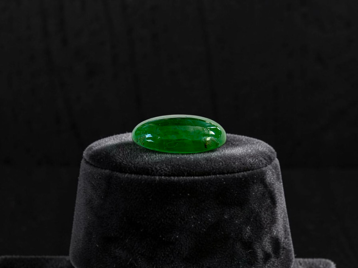 Certified MADE IN JAPAN 2.754 cts. Bright Vivid Green Burmese A-Jadeite Oval Cabochon Loose Stone LS96
