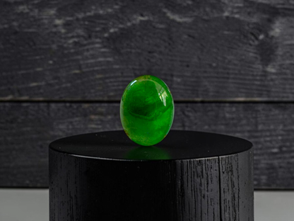 Certified MADE IN JAPAN 2.754 cts. Bright Vivid Green Burmese A-Jadeite Oval Cabochon Loose Stone LS96