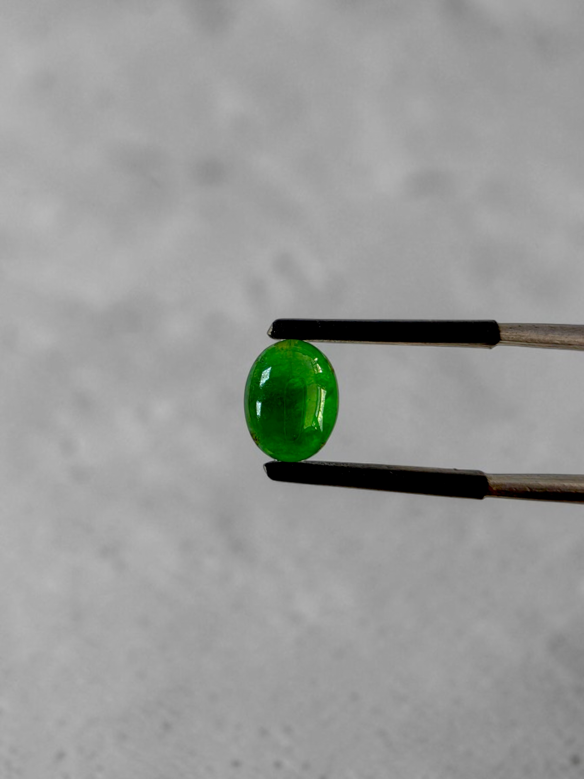 Certified MADE IN JAPAN 2.754 cts. Bright Vivid Green Burmese A-Jadeite Oval Cabochon Loose Stone LS96