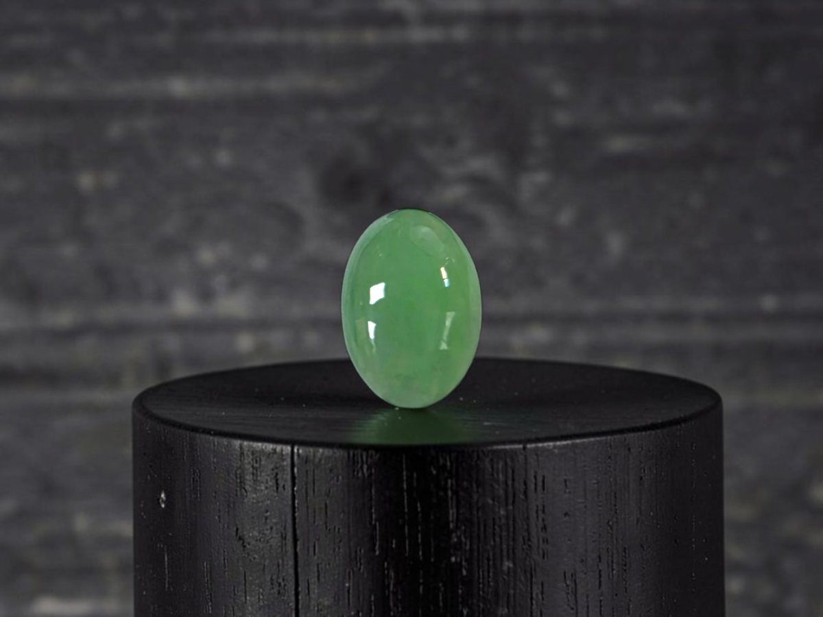 Certified MADE IN JAPAN 2.116 cts. Bright Minty Green Burmese A-Jadeite Oval Cabochon Loose Stone LS97