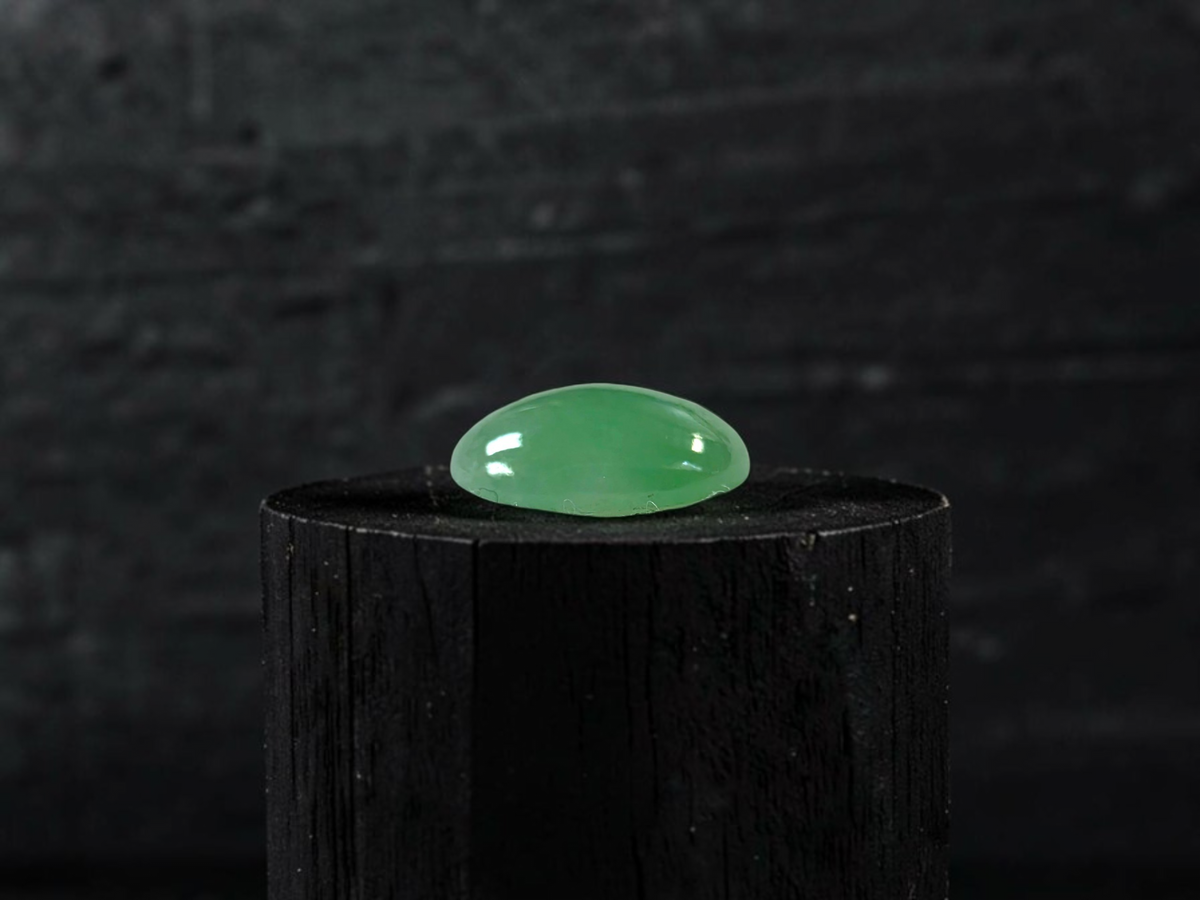 Certified MADE IN JAPAN 2.116 cts. Bright Minty Green Burmese A-Jadeite Oval Cabochon Loose Stone LS97