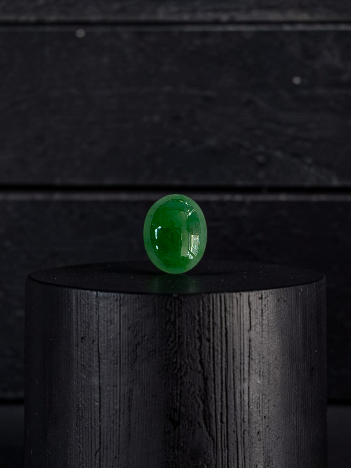 Certified MADE IN JAPAN 2.533 cts. Bright Glacial Green Burmese A-Jadeite Oval Cabochon Loose Stone LS99
