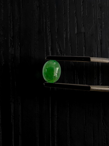 Certified MADE IN JAPAN 2.533 cts. Bright Glacial Green Burmese A-Jadeite Oval Cabochon Loose Stone LS99