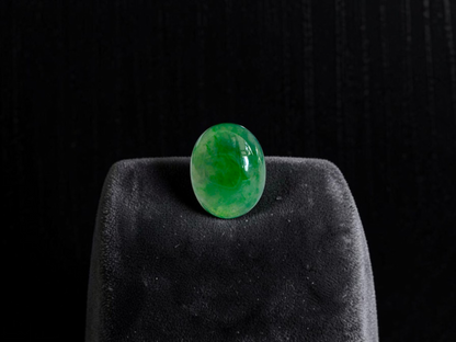 Certified MADE IN JAPAN 2.533 cts. Bright Glacial Green Burmese A-Jadeite Oval Cabochon Loose Stone LS99