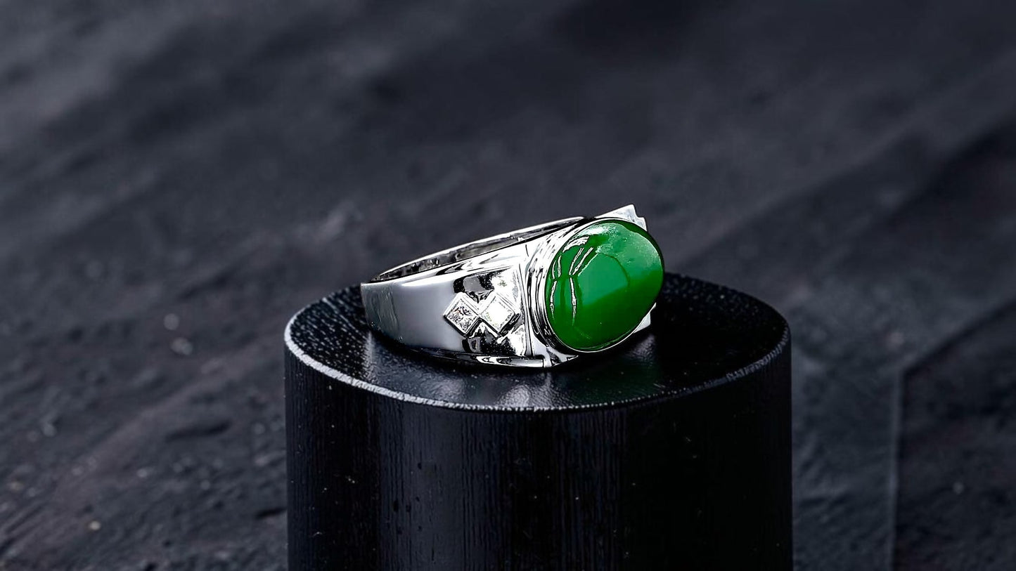 Chita MADE IN JAPAN 8.80 cts. Certified Intense Green Burmese A-Jadeite Men's Ring (18K White Gold and White Diamonds) Size US9.5  - R25