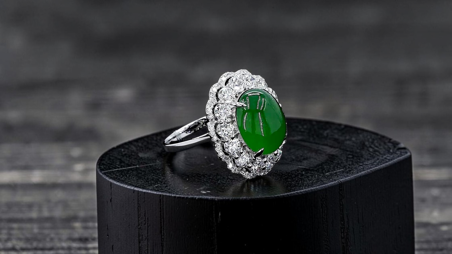 Shinshiro MADE IN JAPAN 6.88 cts. Certified Intense Icy Green Burmese A-Jadeite Ring (with 18K White Gold and White Diamonds) Size US7 - R27