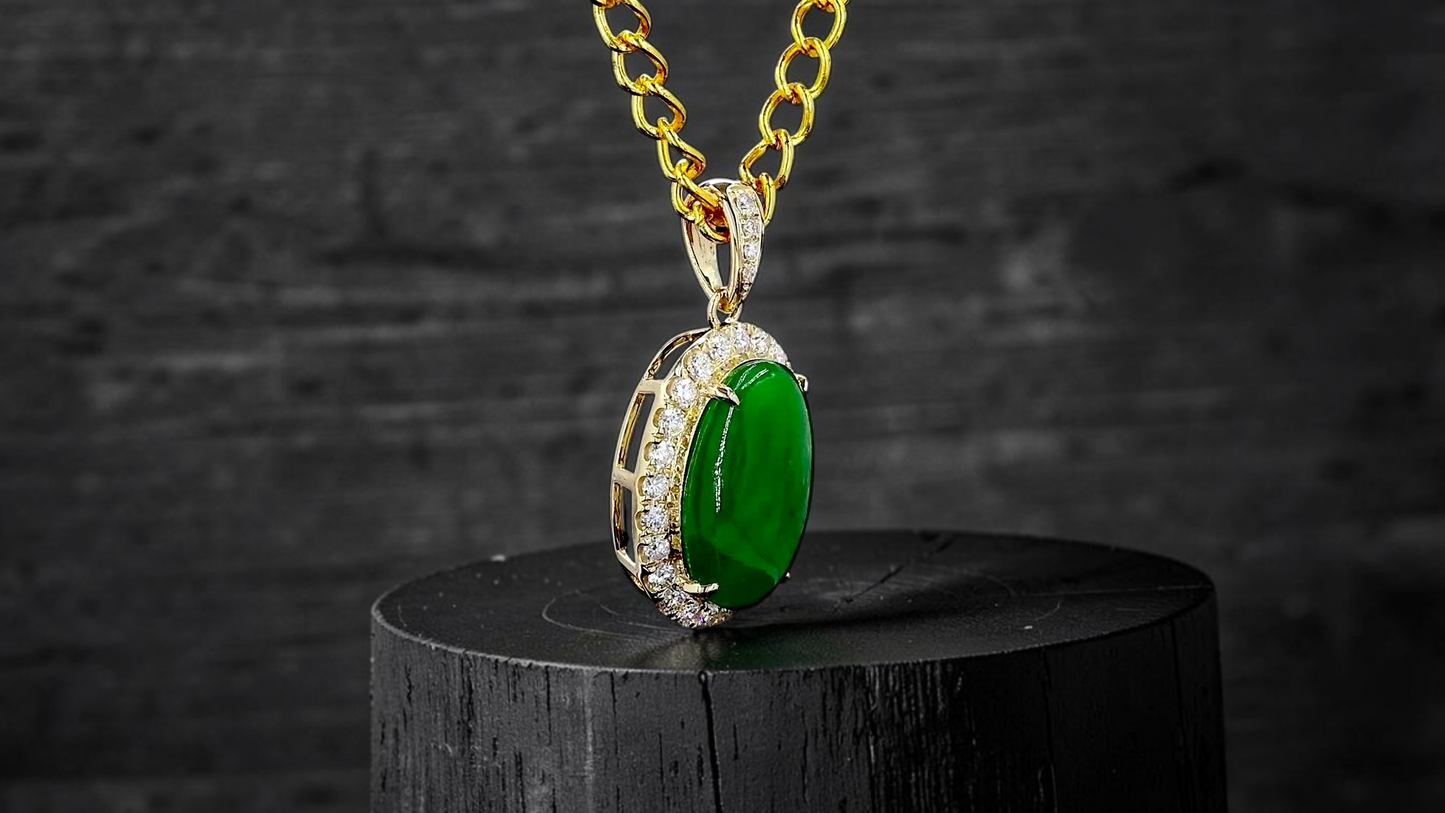 Toyoake MADE IN JAPAN 5.05 cts. Certified Bright Imperial Green Burmese A-Jadeite Pendant (with 18K Yellow Gold and White Diamonds)