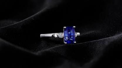 Tsushima Certified 2.02 cts. Natural Cornflower Blue Sapphire Ring with 18K White Gold and White Diamonds Size US 7.5  - R18