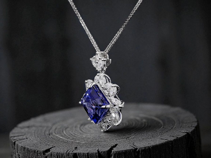 Ardea (6.55 cts.) Tanzanite and Natural Diamonds Pendant (with 18K White Gold) - P3051