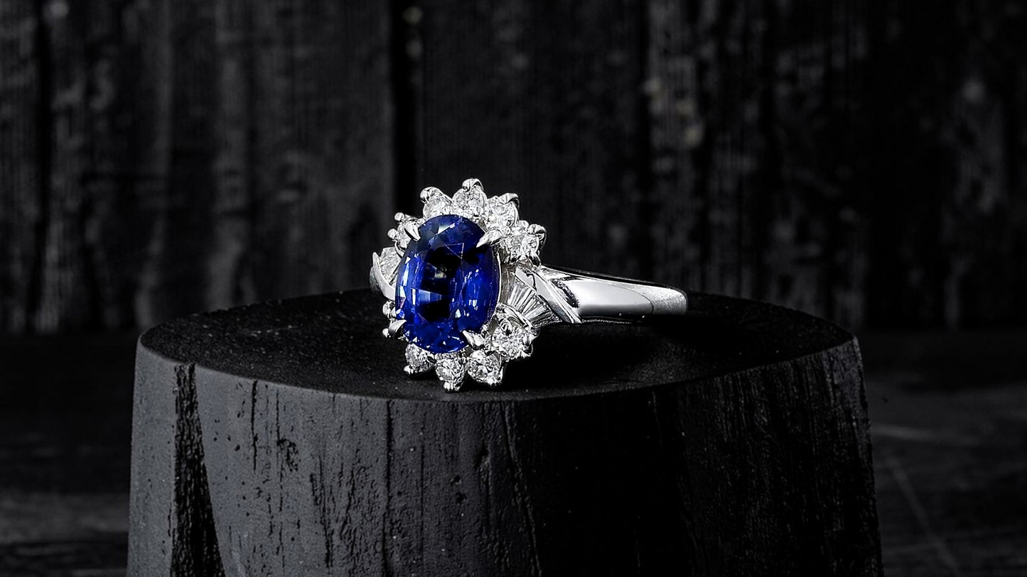 Seto MADE IN JAPAN Certified Oval Shaped 1.80 cts. Natural Deep Blue Sapphire Ring with Platinum 900 and White Diamonds Size US5.5  - R13