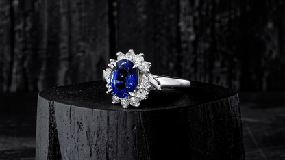 Seto MADE IN JAPAN Certified Oval Shaped 1.80 cts. Natural Deep Blue Sapphire Ring with Platinum 900 and White Diamonds Size US5.5  - R13