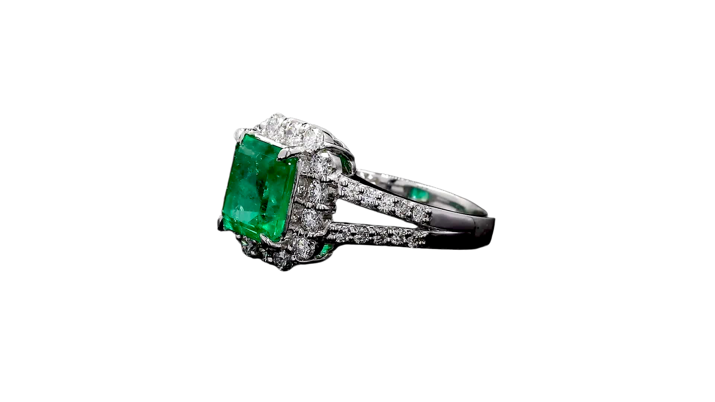 Handa MADE IN JAPAN Certified 2.34 cts. Minor Oil Vivid Green Columbian Emerald Ring with Platinum 900 and White Diamonds Size US6  - R14