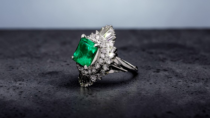 Kasugai MADE IN JAPAN Certified 3.17 cts. Vivid Green Columbian Emerald Ring with Platinum 900 and White Diamonds Size US4.5  - R15