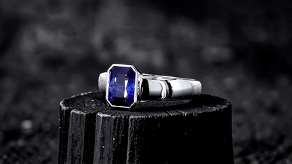 Hekinan Certified 1.72 cts. Natural Royal Blue Sapphire Men's Ring with 18K White Gold Size US 9  - R19
