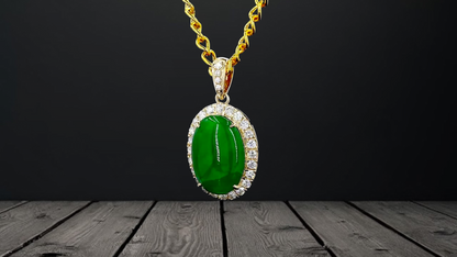 Toyoake MADE IN JAPAN 5.05 cts. Certified Bright Imperial Green Burmese A-Jadeite Pendant (with 18K Yellow Gold and White Diamonds)