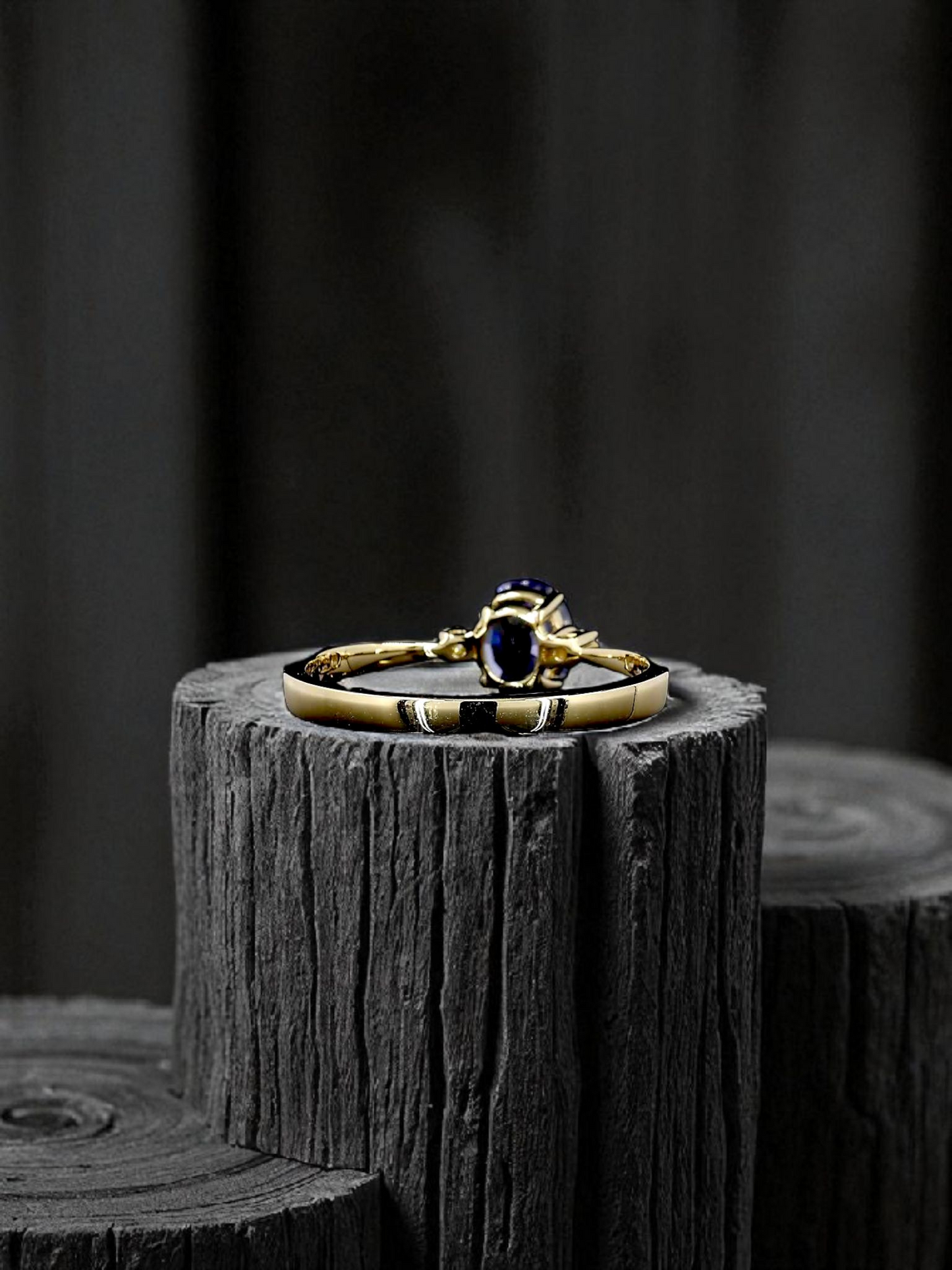 Certified Kyoto Oval Shaped 1.17 cts. No Heat Natural Blue Sapphire Ring with 14K Yellow Gold and White Diamonds Size US 6.5  - R7