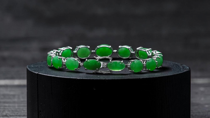 Hibiya (MADE IN JAPAN) Burmese A-Jadeite Bracelet (with 18K White Gold and White Diamonds) - Certified