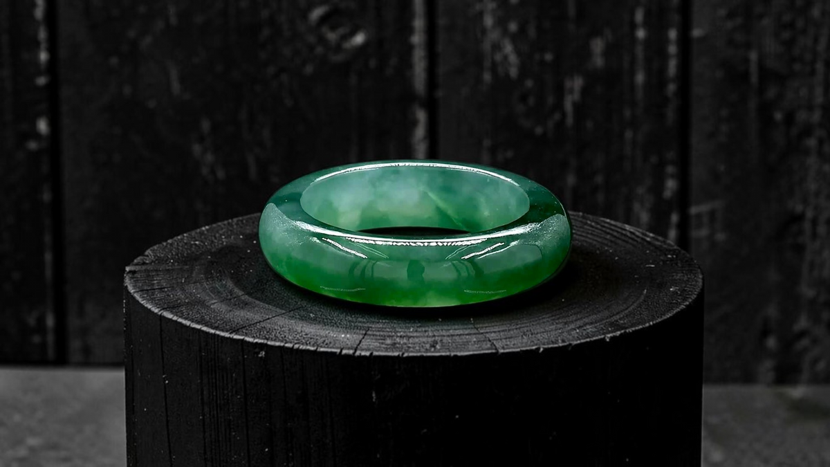 Master's Burmese Icy Deep Green A-Jadeite Infinity Band Ring Size US 9 - 09030 - Certified