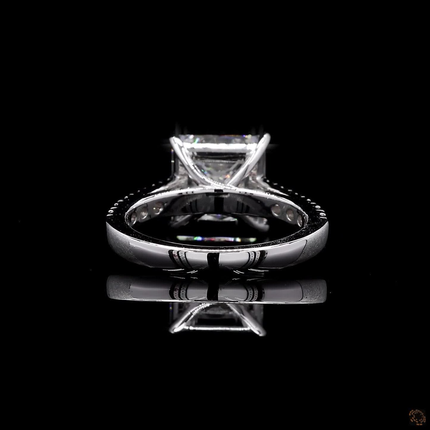 Ohime 4.01 cts. Natural Princess-Cut E i1 Diamond Cocktail Ring with Round White VVS Diamonds and 18K White Gold - GIA Certified-R10