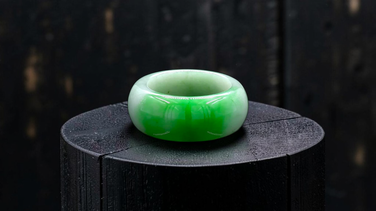 Master's Burmese Icy Bright Green and White A-Jadeite Infinity Band Ring Size US 10 - 09031 - Certified