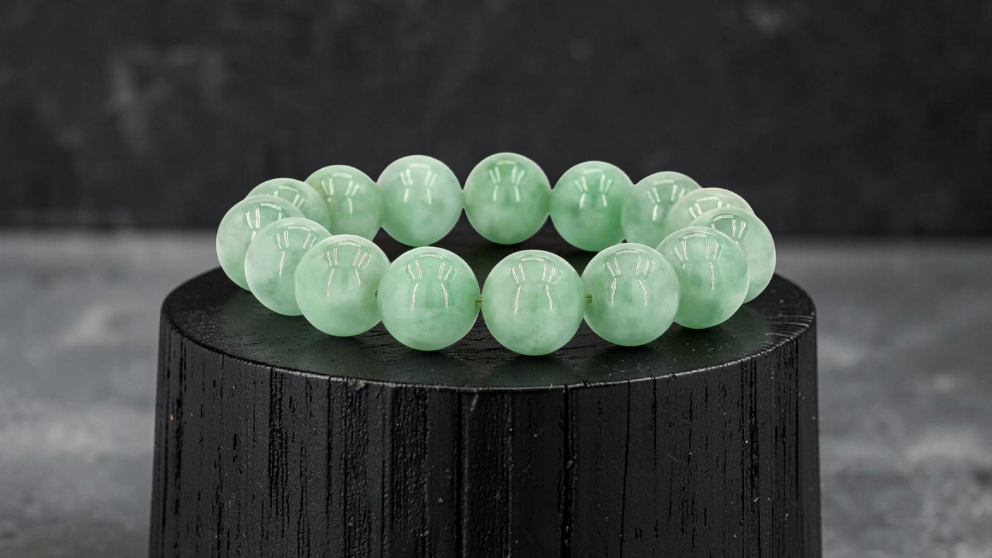 Japanese Winter Green Burmese A-Jade Beaded Bracelet (MADE IN JAPAN) (14.00 - 14.50 mm Each x 15 beads) 05057