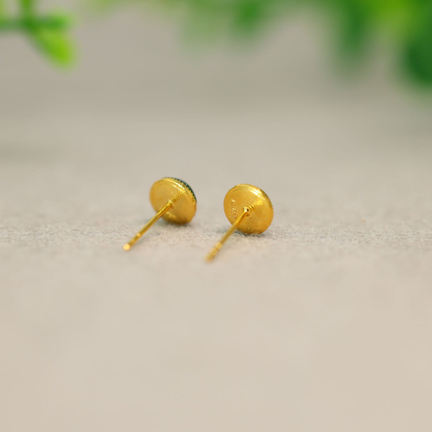 Vert Vivid-Imperial Green Burmese A-Jade Stud Earrings (with 18K Yellow Gold) - Certified V2