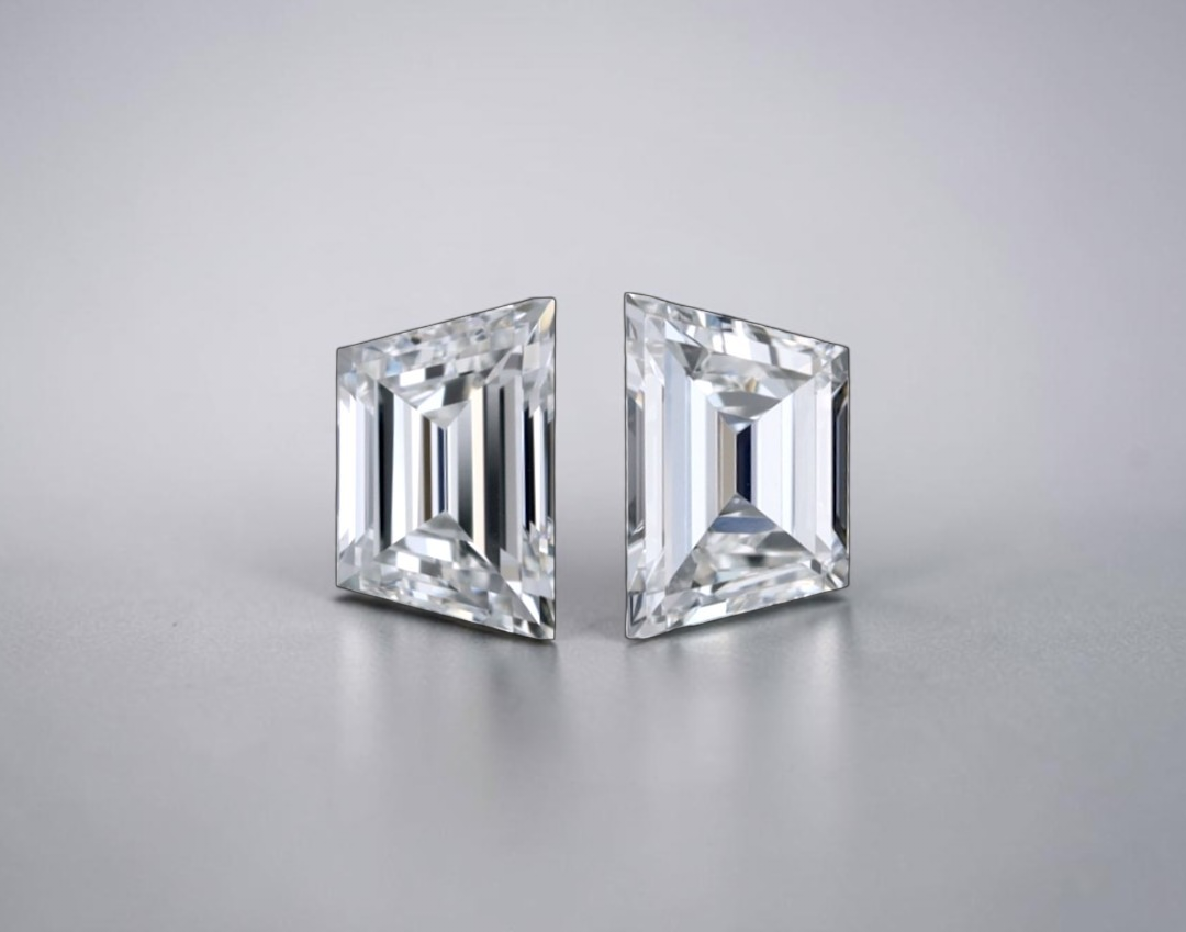 GIA Certified 0.61 cts. Natural G VVS2 Trapezoid Diamond Matched Pair Loose Stones Jewelry Set JS009