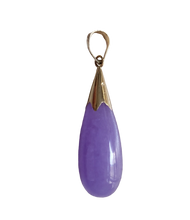 Load image into Gallery viewer, Lavender Purple Jade Long Drop Pendant (with 14K Gold)