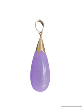 Load image into Gallery viewer, Lavender Purple Jade Long Drop Pendant (with 14K Gold)