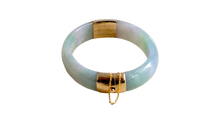 將圖片載入到圖庫檢視器中， Viceroy&#39;s Elliptical Burmese Jade Bangle Bracelet (with 14K Gold)