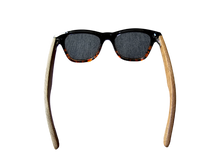 画像をギャラリービューアに読み込む, Tatsu FYORO Sunglasses (UV400 Polarized, Tiger stripes Frames and Walnut Temple)