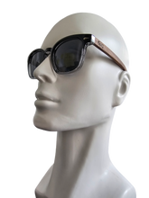 画像をギャラリービューアに読み込む, FYORO Ryu Sunglasses (UV400 Polarized Grey tinted Lens, Glossy Black and Crystal Hombre Frames, Walnut Temple)