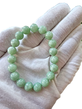 画像をギャラリービューアに読み込む, Imperial Green Burmese A-Jadeite Jade Beaded Bracelet (10mm Each x 19 beads) 05002