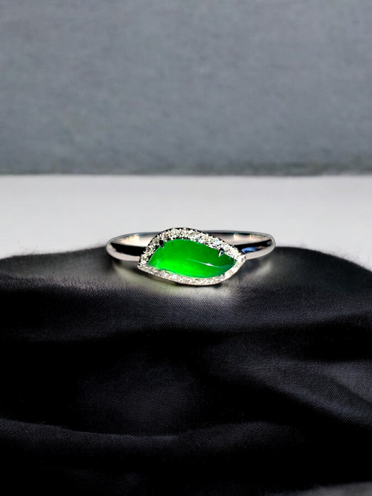 Flow Leaf Burmese A Jade Ring, with White Diamonds, and 18K White Gold - HKJSL Certified