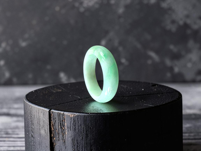 Burmese Green A-Jade Infinity Band Ring - Size US 8.5 - V5