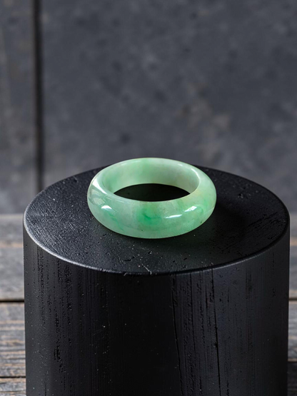 Burmese Green A-Jade Infinity Band Ring - Size US 8.5 - V5