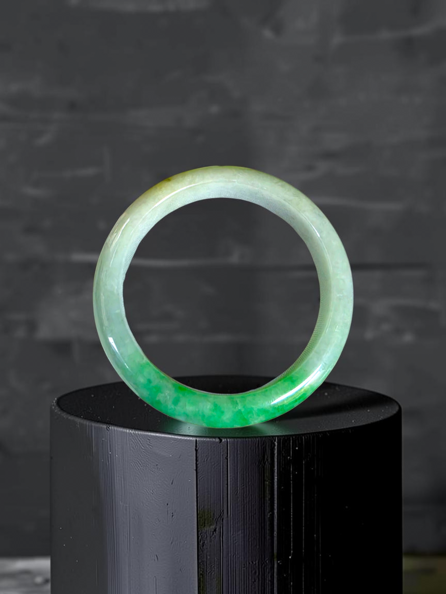 Certified Earth's (MADE IN JAPAN) Burmese Icy Imperial Green A-Jade Round Bangle Bracelet - 08843