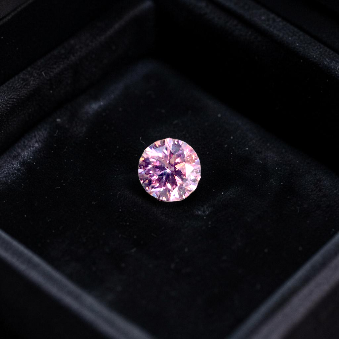CGL Certified Natural 0.082 cts. Fancy Intense Purplish Pink VVS1 Round Brilliant Diamond Loose Stone - LS77