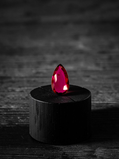 GIA Certified 1.00 cts. No Heat Vivid Red Ruby (Mozambique) Pear Shaped Loose Stone LS80
