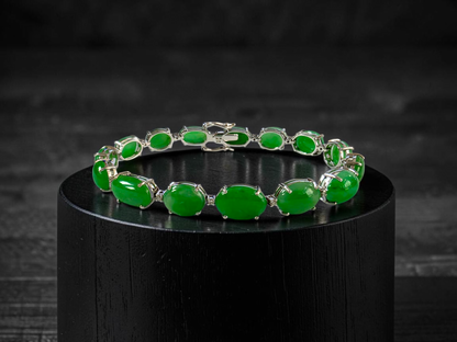 Hibiya (MADE IN JAPAN) Burmese A-Jadeite Bracelet (with 18K White Gold and White Diamonds) - Certified