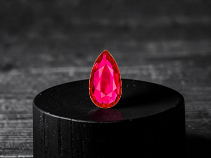 GIA Certified 1.00 cts. No Heat Vivid Red Ruby (Mozambique) Pear Shaped Loose Stone LS80