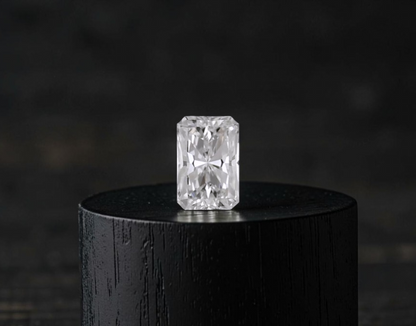 GIA Certified Natural 0.55 cts. G SI1 Ex Ex N Long Radiant Shaped Diamond Loose Stone - LS83